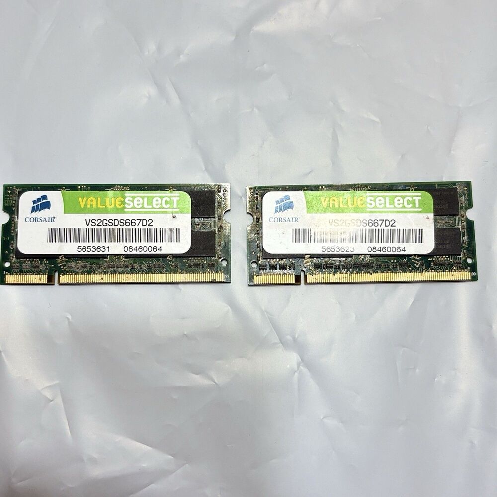 Corsair PC2-5300 (DDR2-667) 2 GB SO-DIMM 667 MHz PC2-5300 SDRAM Memory Lot Of 2